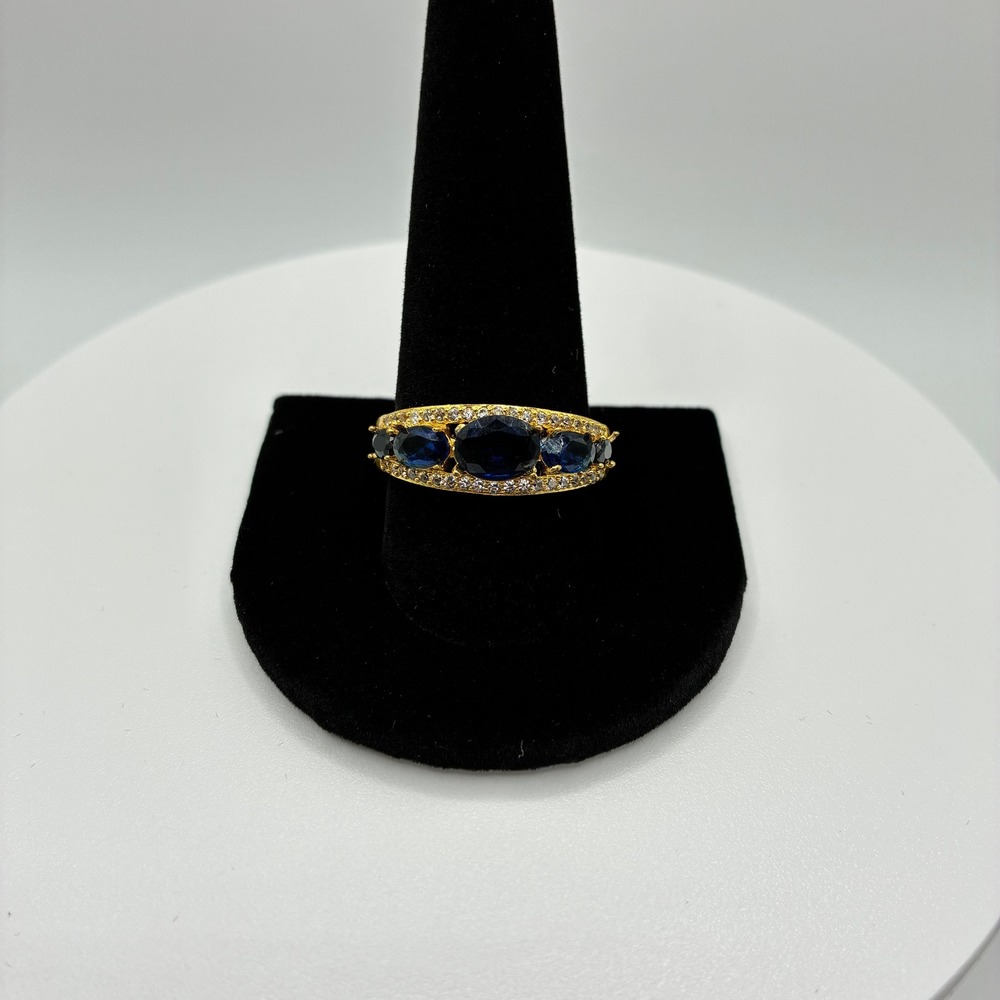 Women'a Ring Size 10.5 Gold Blue Sapphire Style Three Stone Crystal Band